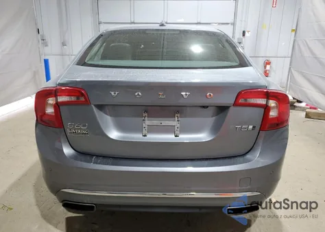 2018 Volvo S60 Inscription z USA, uszkodzony, nr VIN LYV402TK7JB157605